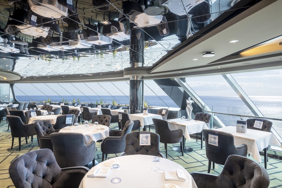 MSC Cruises MSC Virtuosa MSC Yacht Club Restaurant 0.jpg